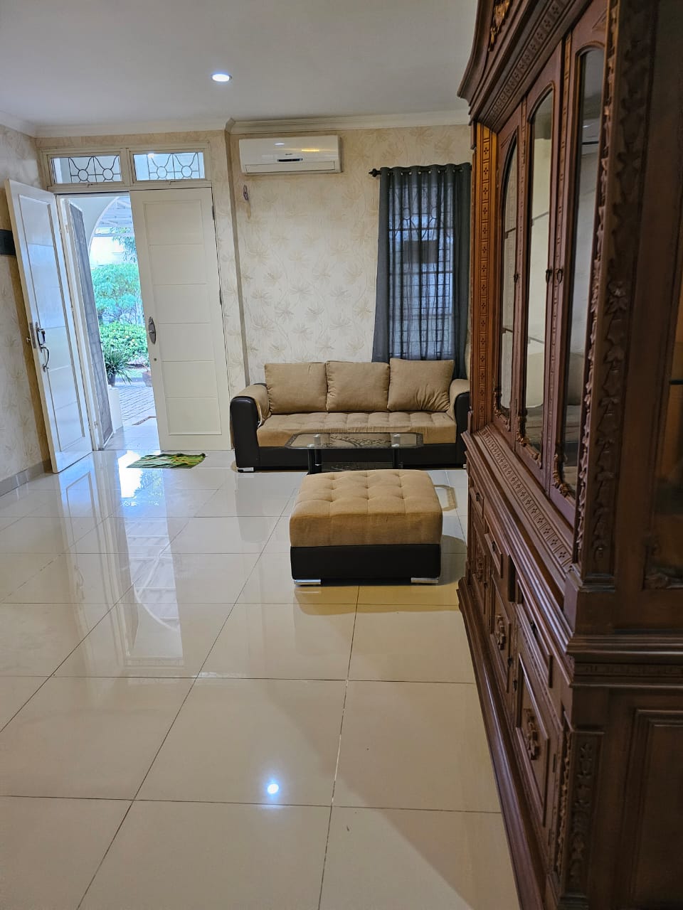 Rumah Disewakan Fully Furnished di Greenwood Lippo Cikarang